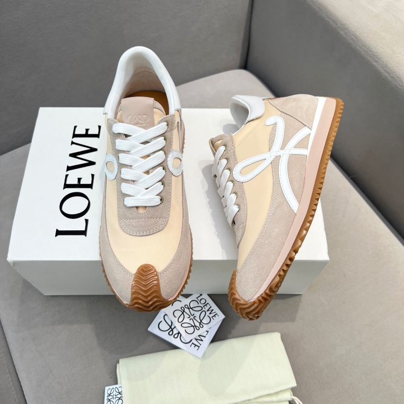 Loewe Sneakers